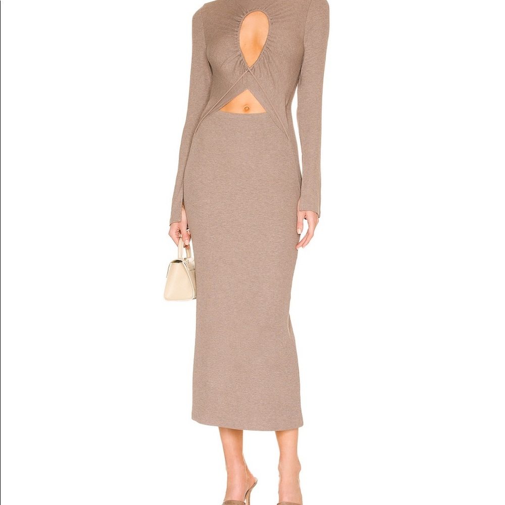 Tenley Cut out dress - Picture 2 of 4